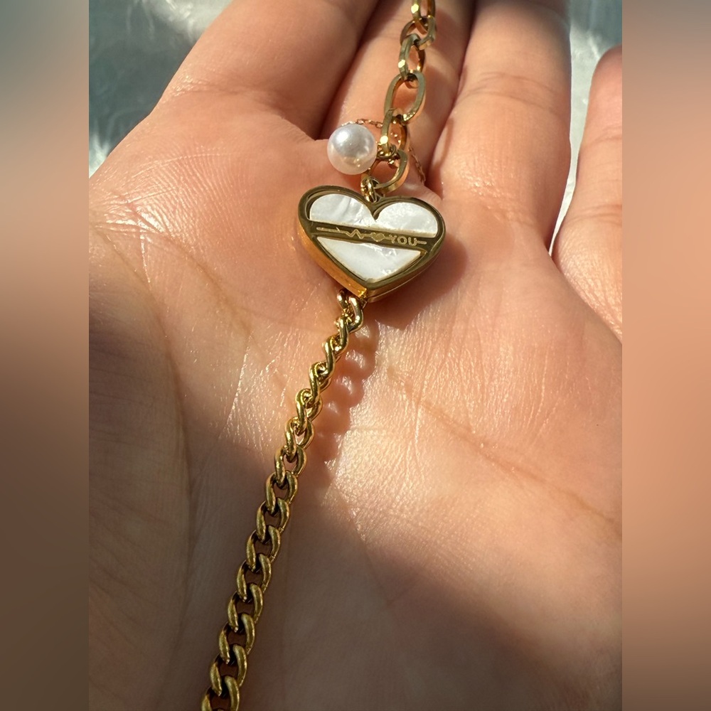 Heart and Pearl Bracelet Gold 18K plated Stainless Steel - Picture 3 of 10